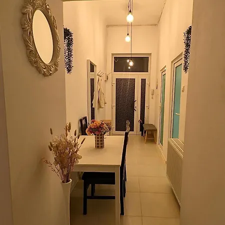 Nicole's Cozy Retreat