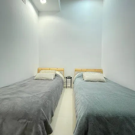 شقة Nicole's Cozy Retreat *